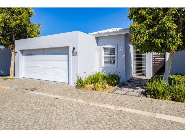 <!--[if BLOCK]><![endif]--> 25  Brookside, Burgundy Estate, Milnerton <!--[if ENDBLOCK]><![endif]-->
